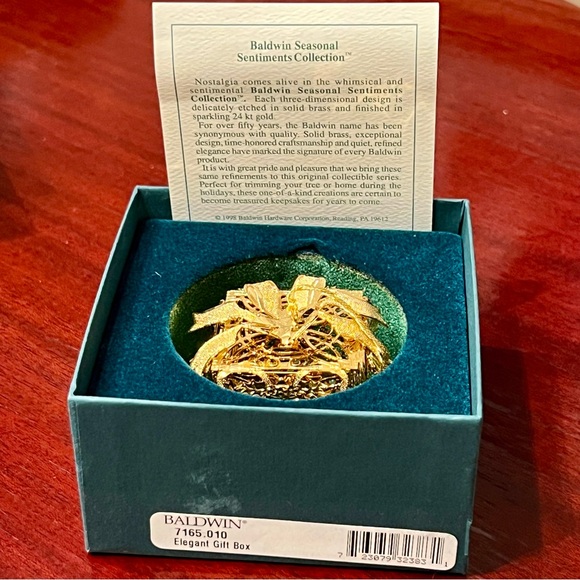 Vintage Baldwin Brass Elegant Gift Box Ornament 24KT Gold Finish 1998 - Picture 3 of 10